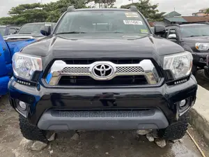 Toyota Tacoma 2015 Black