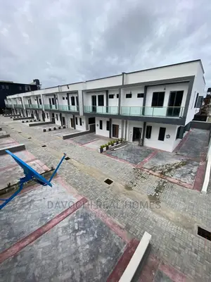 4bdrm Duplex in Ologolo Estate, Lekki for sale