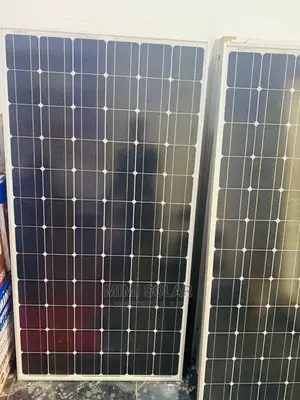 Quality 300W Mono Canadian Mono Crystalline Solar Panel.