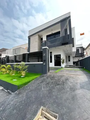 Furnished 5bdrm Duplex in Private Estate Ikota for sale