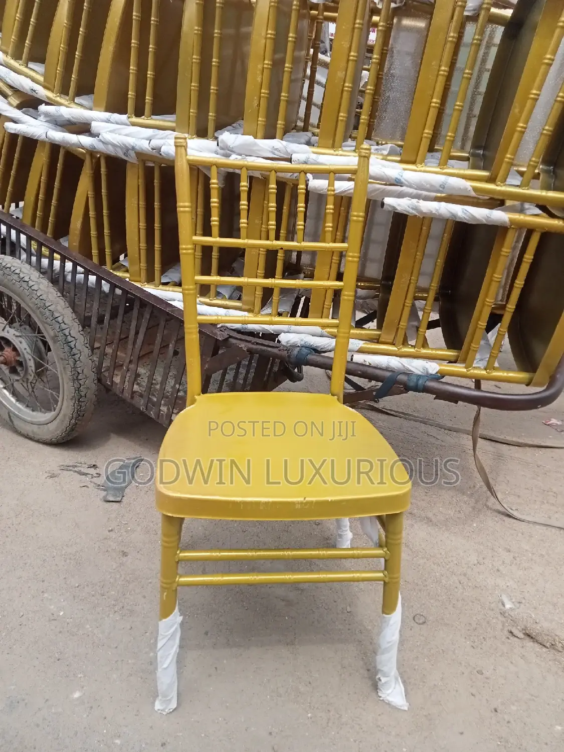 Chiavari Event Chair