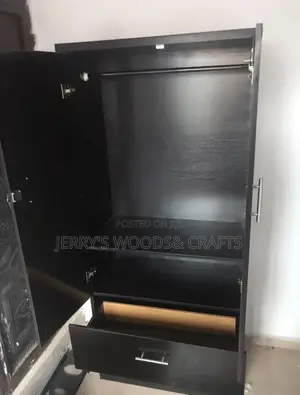 32 Inches Wardrobe