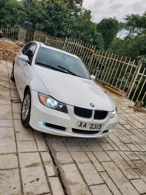 BMW 328i 2009 White