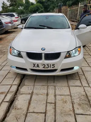BMW 328i 2009 White