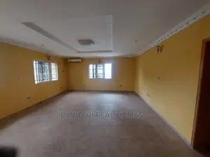 4bdrm Duplex in Immediately After, Lekki for rent