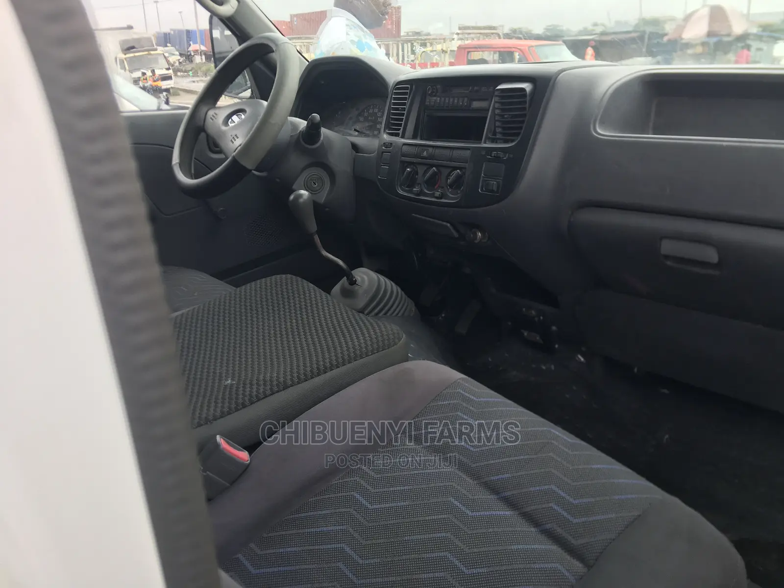 Nissan Caravan (Urvan) 2006 White