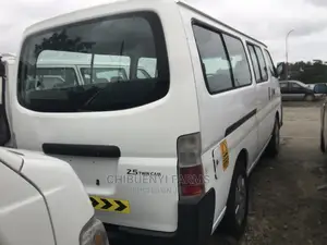 Nissan Caravan (Urvan) 2006 White