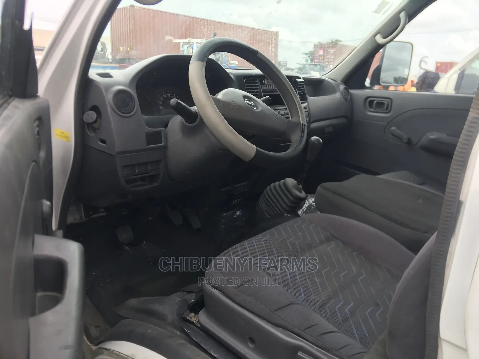 Nissan Caravan (Urvan) 2006 White