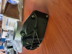 FORD Fusion Throttle Body/Injector Mouth