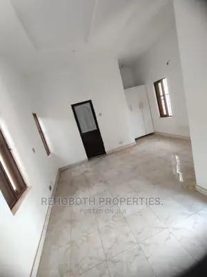 5bdrm Duplex in Back Of Total, Ibadan for rent