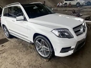 Mercedes-Benz GLK-Class 350 4MATIC 2014 White