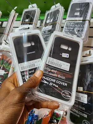 Samsung Galaxy S8 Plus Silicone Cover Case