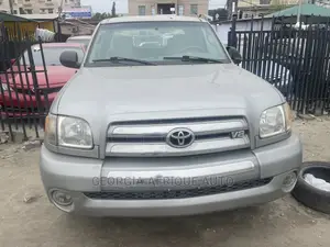 Toyota Tundra Automatic 2003 Silver