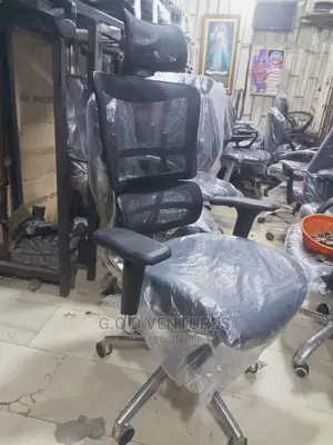 Exective Chair Seat Leather Back Mesh