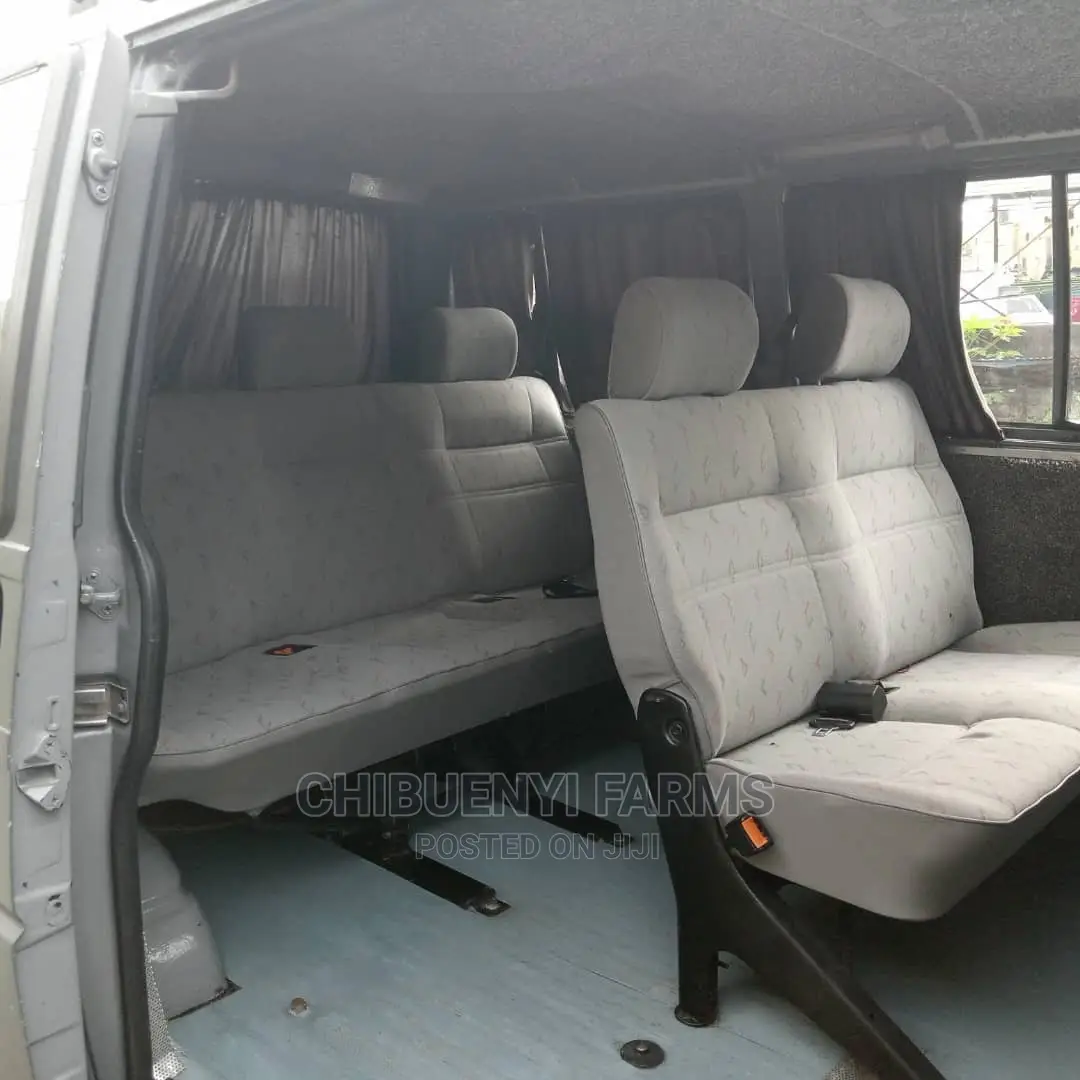 Volkswagen Transporter 2005 Grey