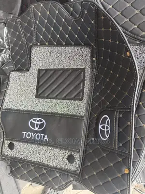 Foot Mart Corolla 014