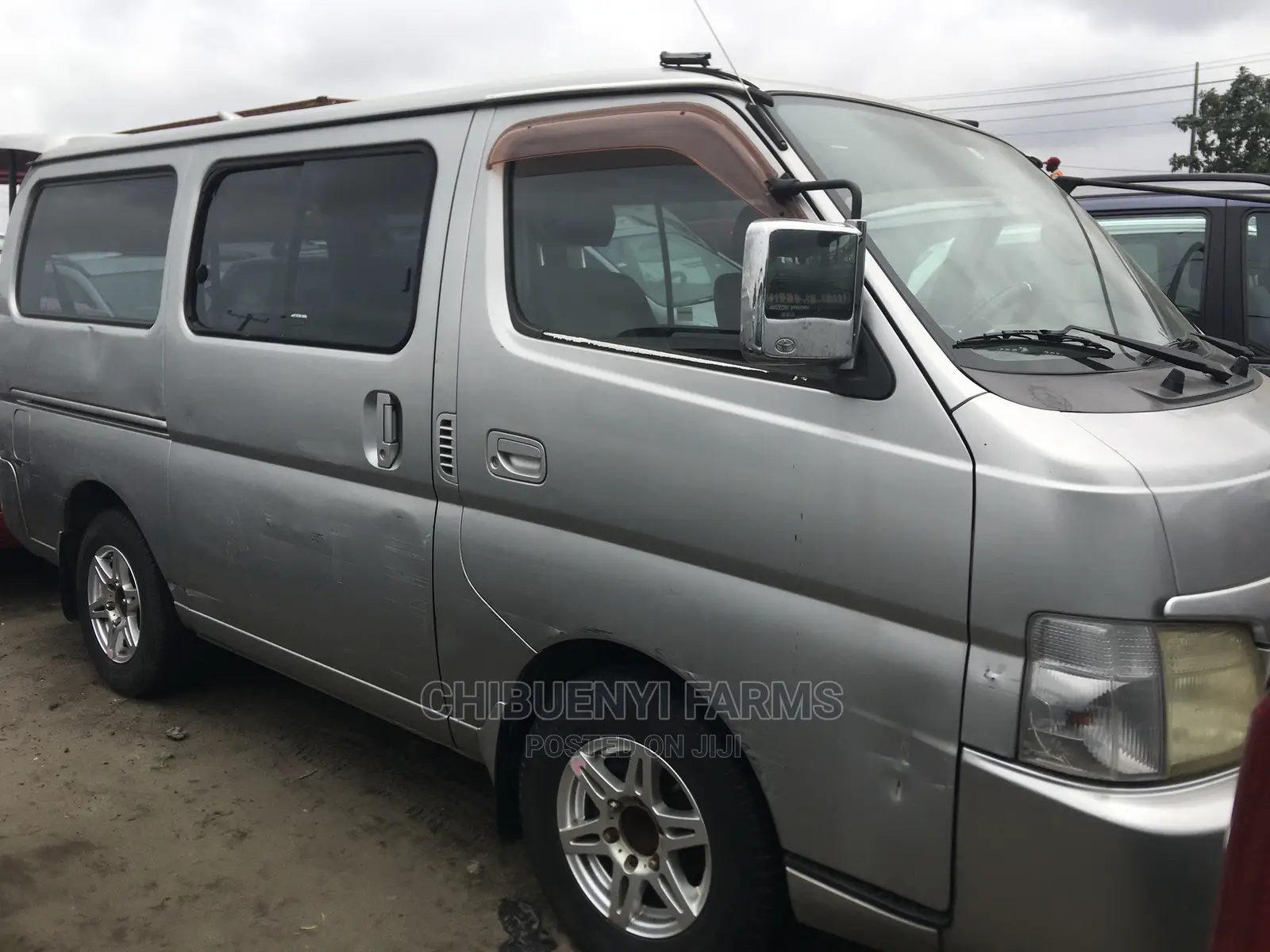 Nissan Caravan (Urvan) 2008 Silver