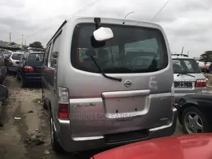 Nissan Caravan (Urvan) 2008 Silver