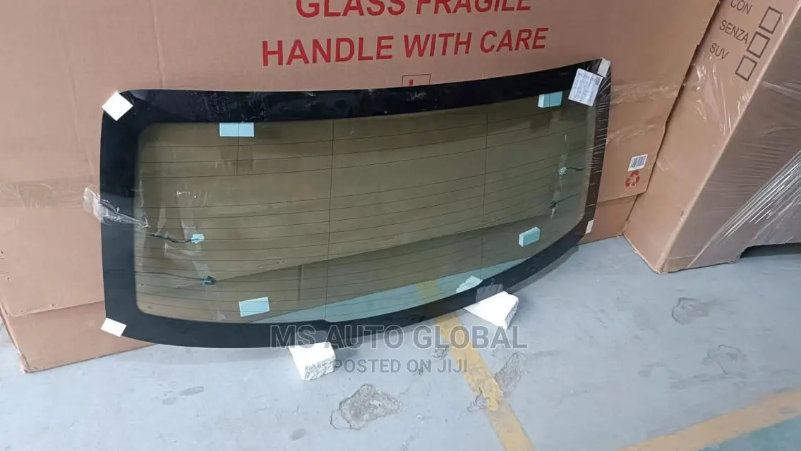 Rolls Royce Ghost Back Windscreen