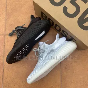 Original Yeezy 350 Static Black / White Reflective Sneakers