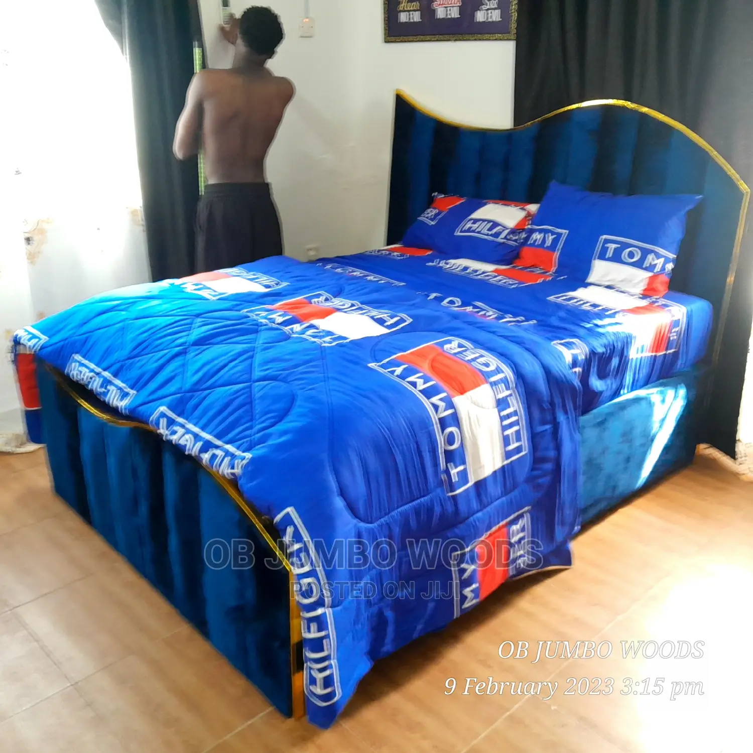 Classic 4×6 Headboard Bedframe