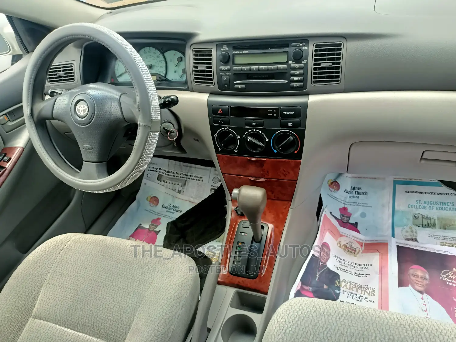 Toyota Corolla LE 2004 Silver