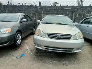 Toyota Corolla LE 2004 Silver