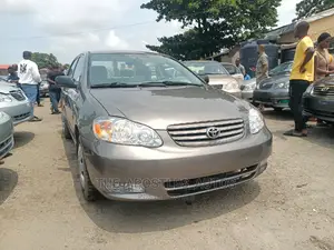 Toyota Corolla LE 2004 Gray