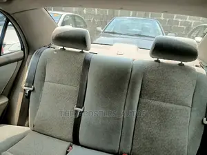 Toyota Corolla LE 2004 Blue