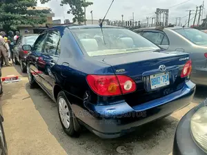 Toyota Corolla LE 2004 Blue