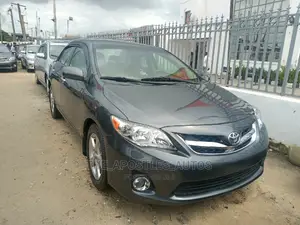Toyota Corolla LE 4dr Sedan (1.8L 4cyl 4A) 2010 Gray