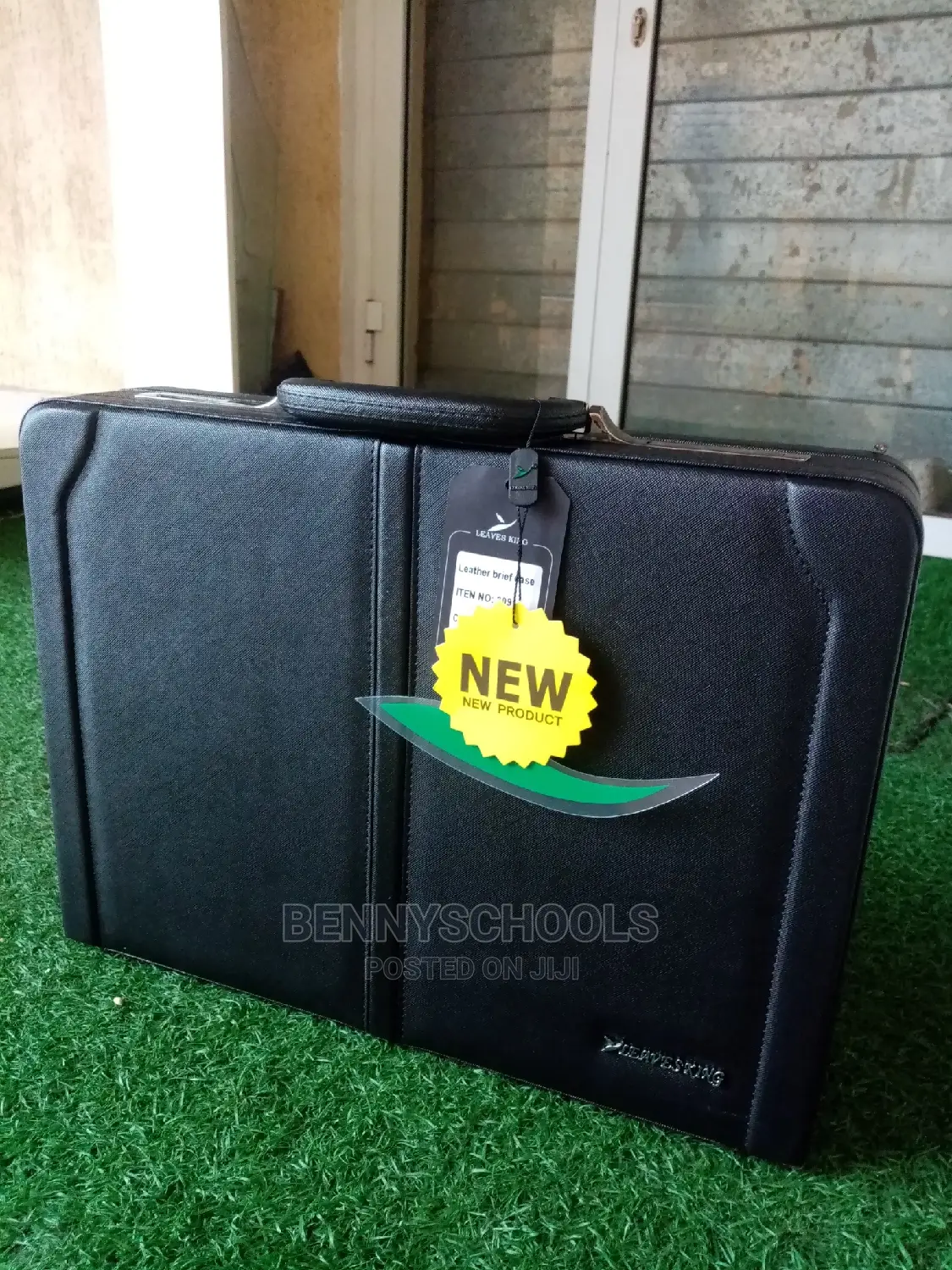Leaves King Big Leather Briefcase