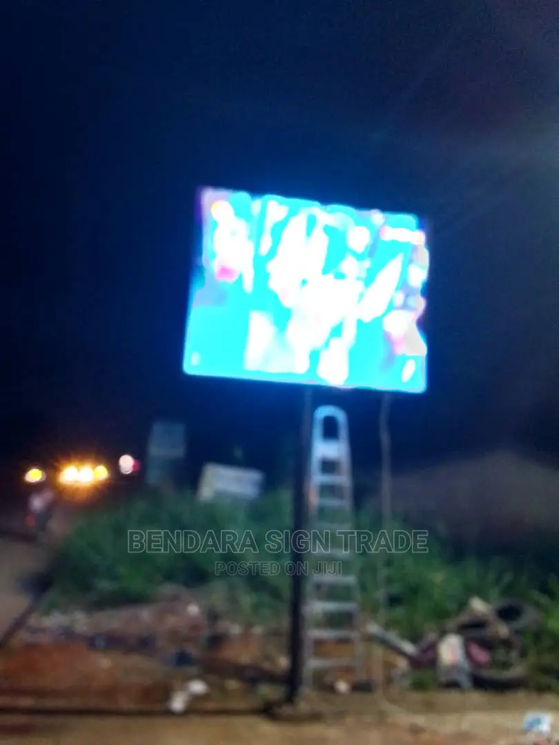 Road Side Video Billboard 6ft by 5ft Front Back Led Screen