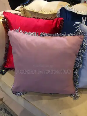 Trow Pillow
