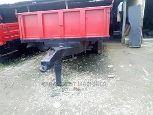 Tractor Tipping Bucket