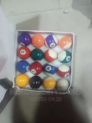 Set of Cue Snooker Balls