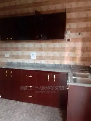 3bdrm Block of Flats in Cedarwood Estate, Port-Harcourt for rent