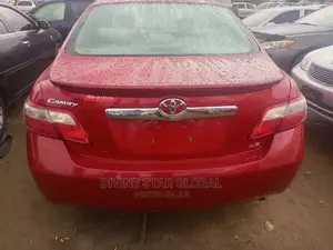 Toyota Camry 2009 Red