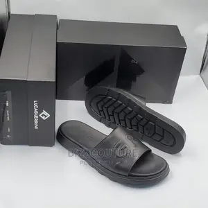Original Italian LUCAGUERRINI Slippers Available in Store