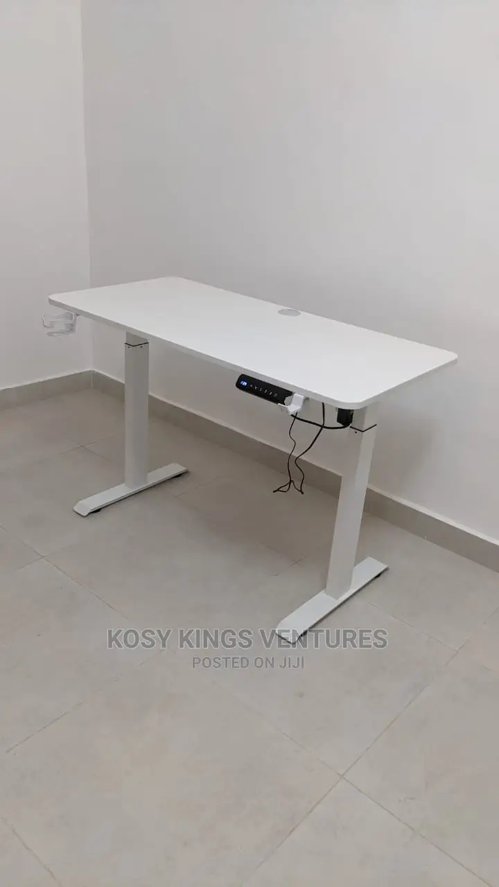 Electric Height Adjustable Table