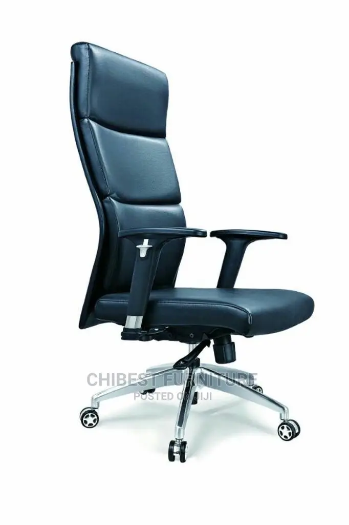 Standard and Comfortable Executive Chair