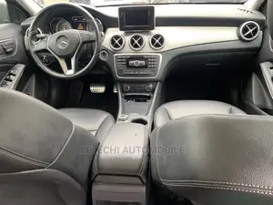 Mercedes-Benz GLA 250 2015 Gray
