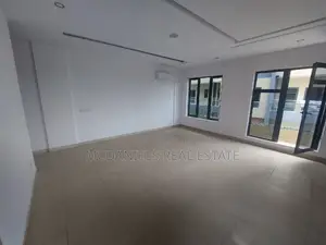 3bdrm Apartment in Oniru Estate, Victoria Island Extension for rent