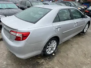 Toyota Camry 2013 Silver