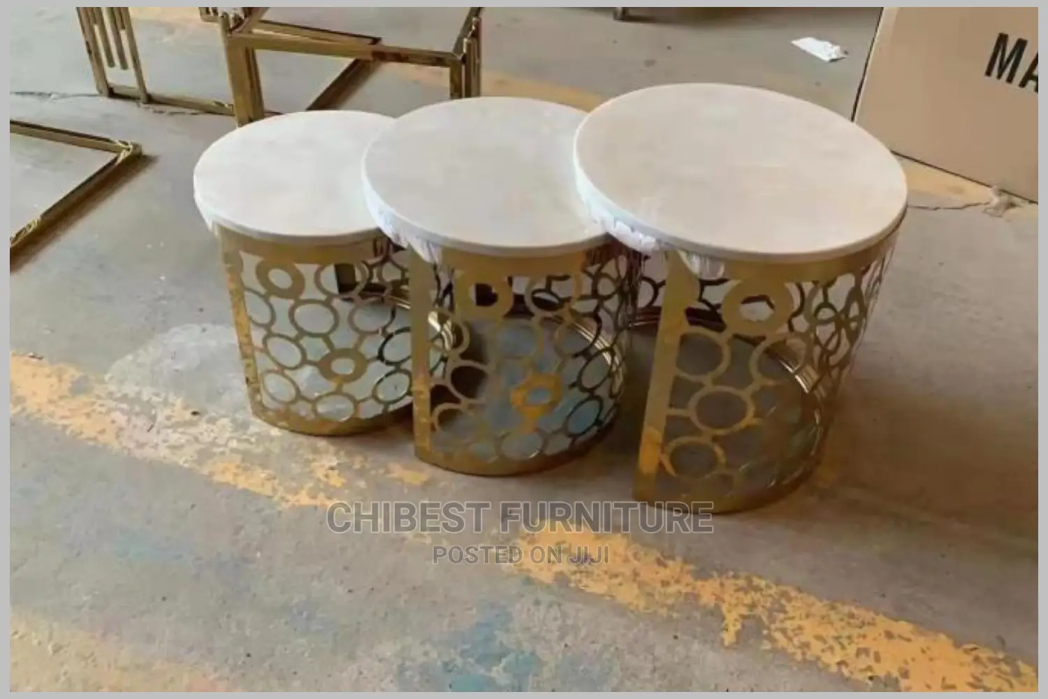 Center Table With Two Side Stools