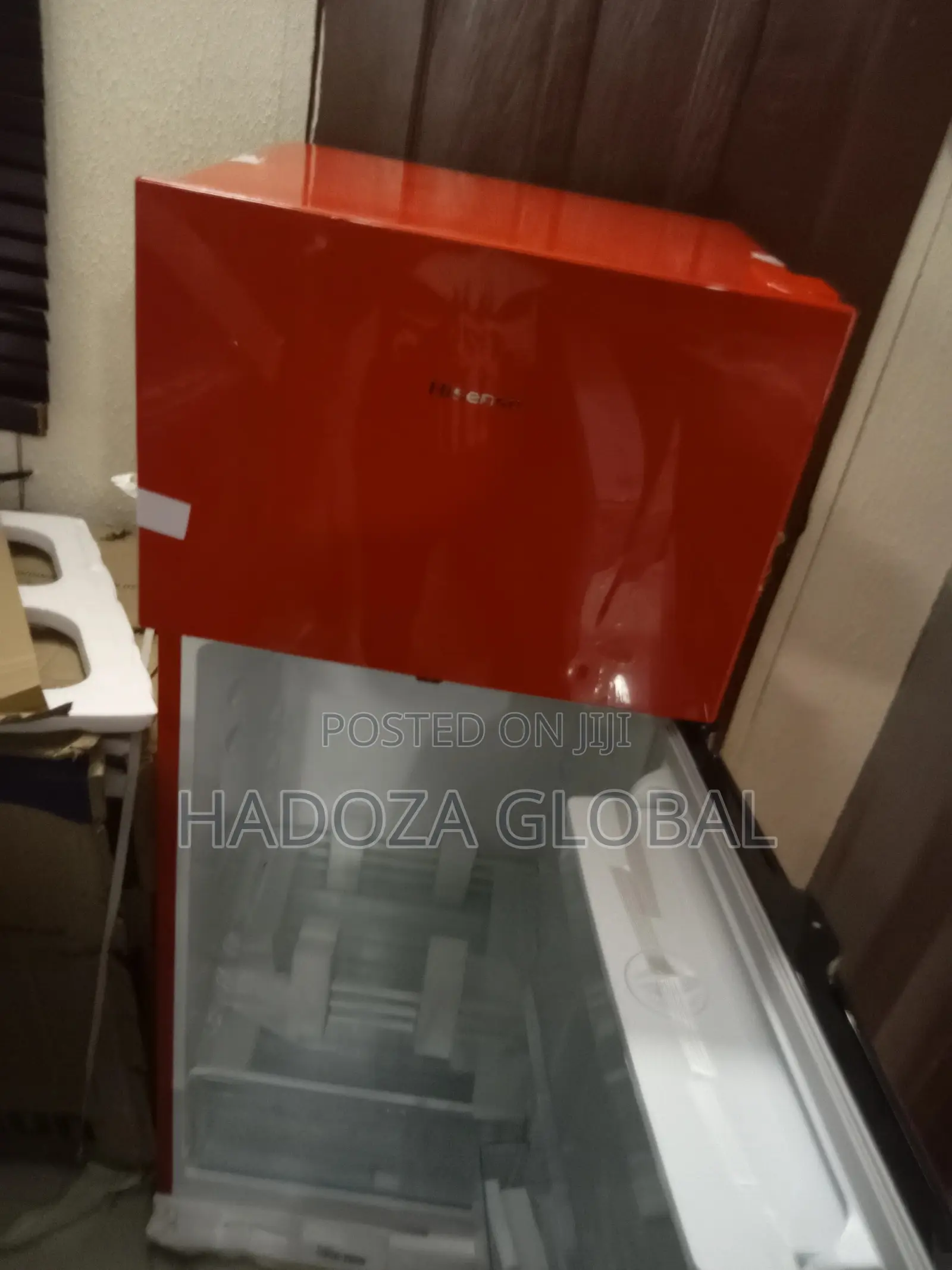 Hisense 204l Top Mount Defrost Refrigerator With Dispenser -