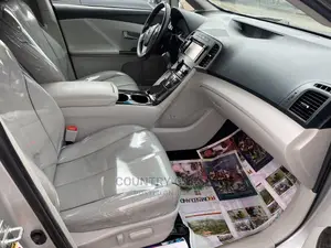 Toyota Venza 2014 Silver