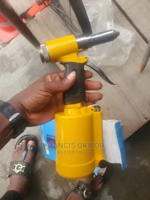 Air Hydraulic Rivert Machine