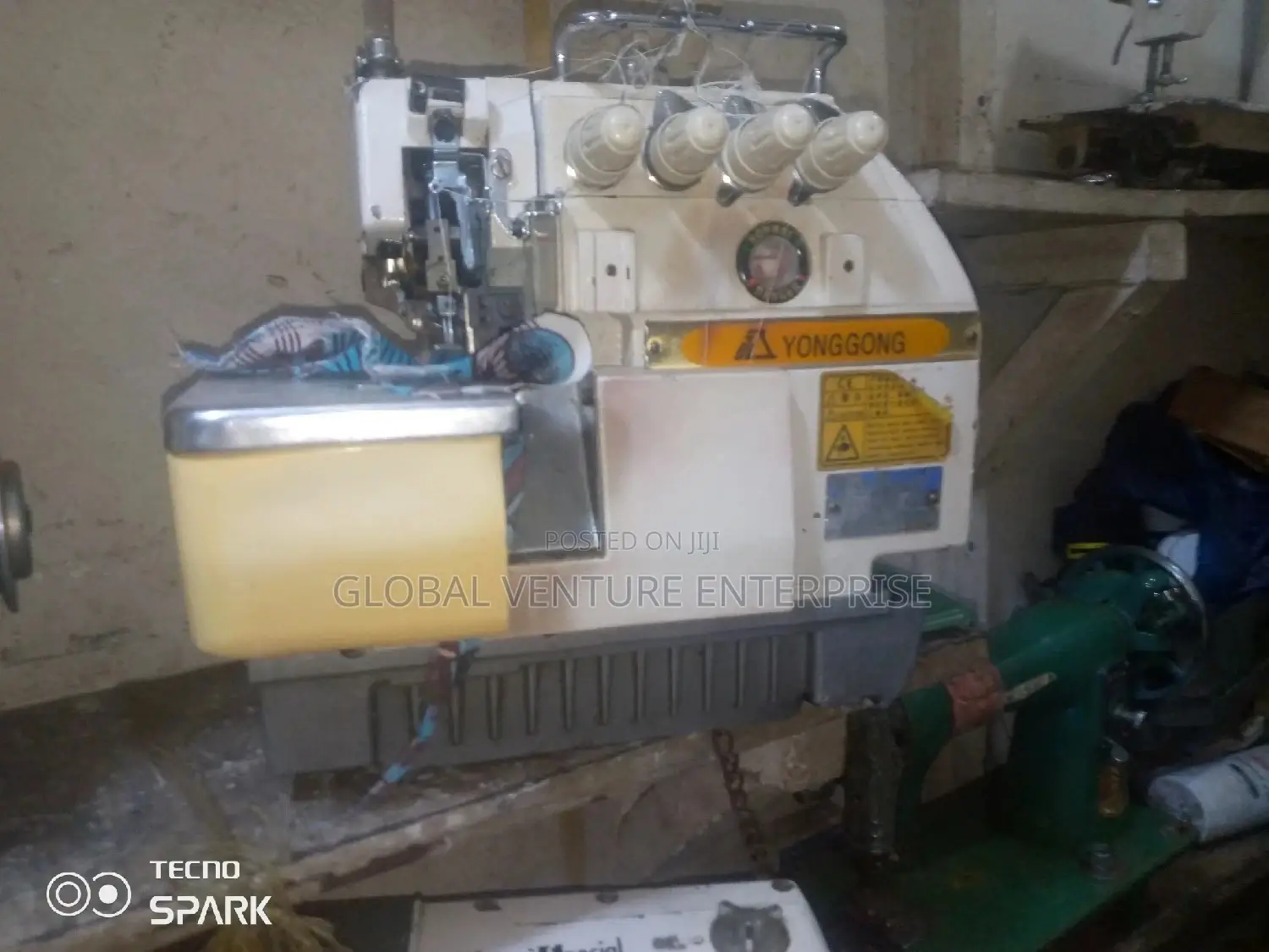 Overlocking Machine