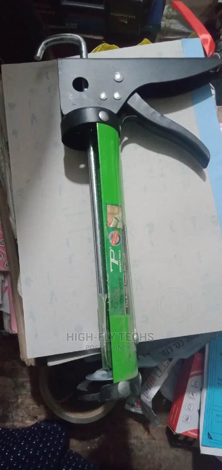 Perfect Tool Silicon Gun 9"